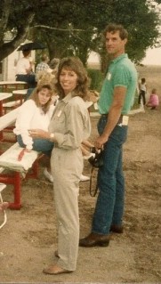 249264_2065850892851_3696059_n