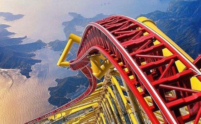 rollercoasters-in-cities-venice-frozen-over-nois7-surreal-photos-images-manipulations-R